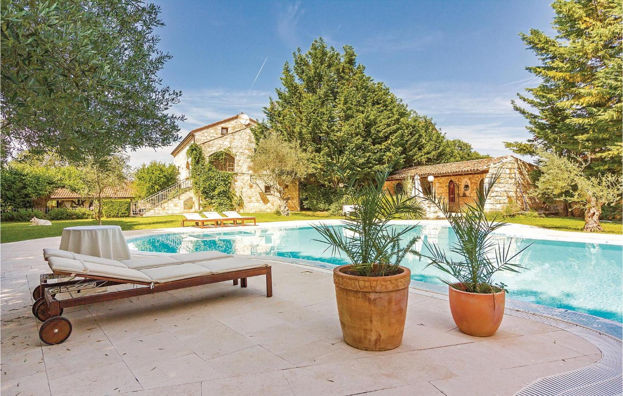 Nice Home In Bale With House A Panoramic View Εξωτερικό φωτογραφία