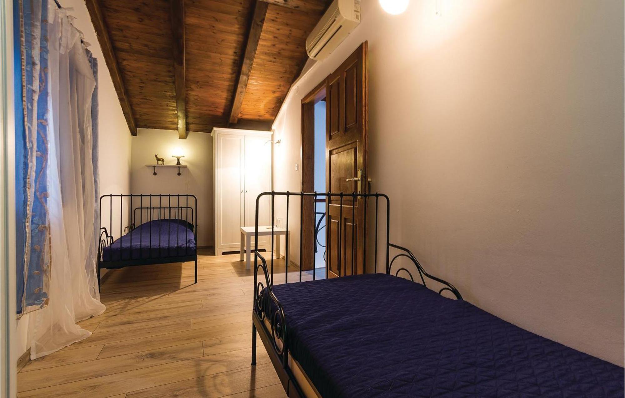 Nice Home In Bale With House A Panoramic View Εξωτερικό φωτογραφία